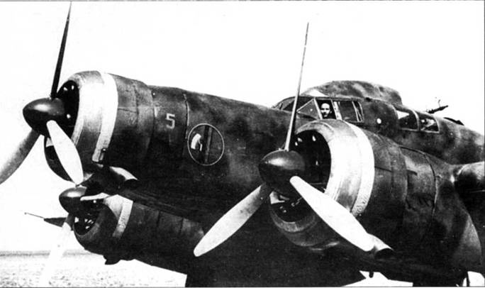 Savoia Marchetti S.79 Фотоархив