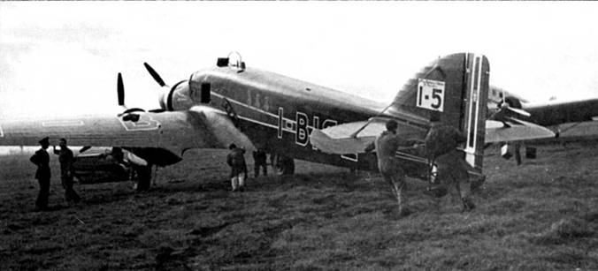 Savoia Marchetti S.79 Фотоархив