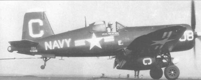 F4U Corsair