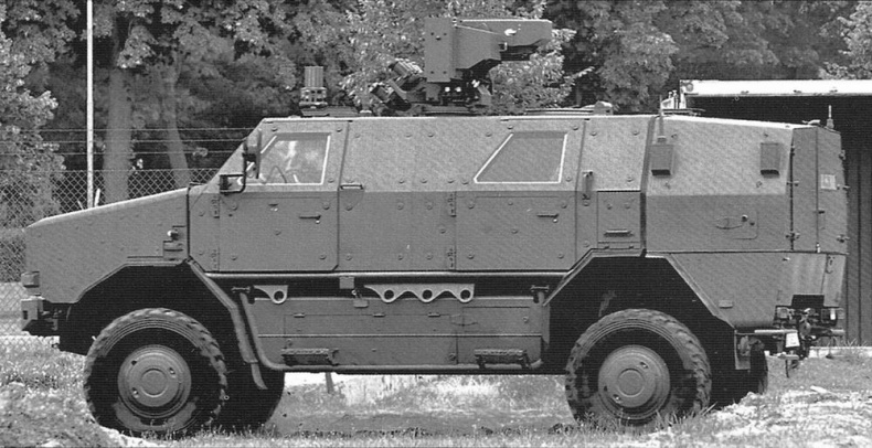 Бронетранспортёры на шасси UNIMOG 1950 - 2009 гг.